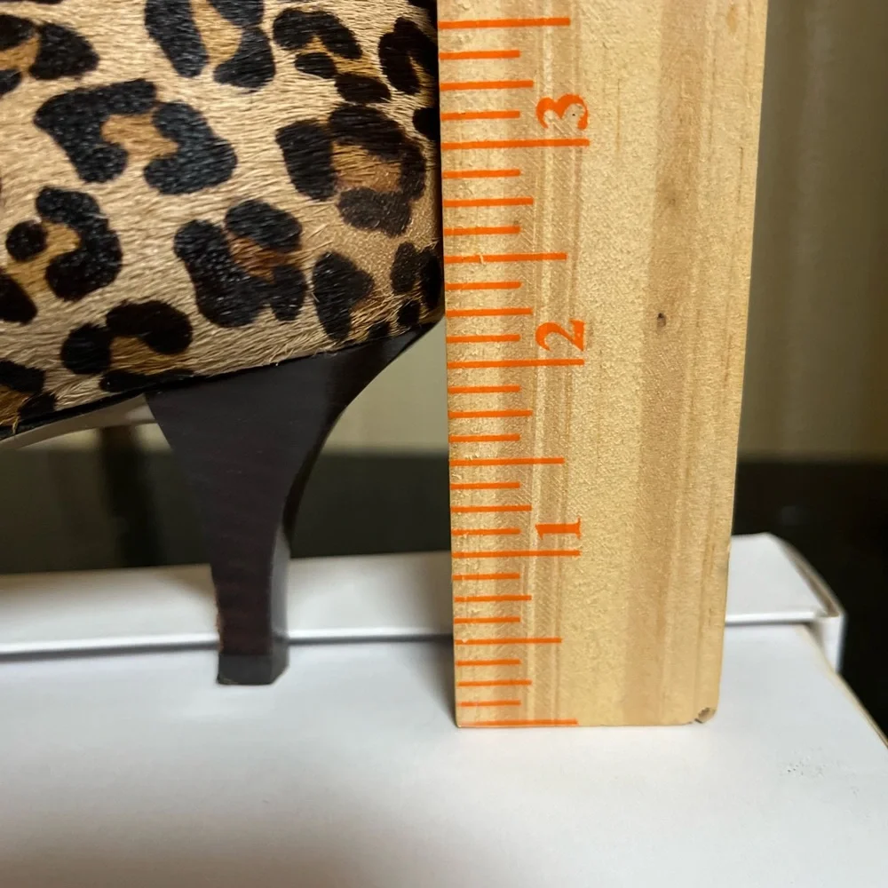Bandolino Animal Print Leather Calf Hair Heels - Picture 12 of 12